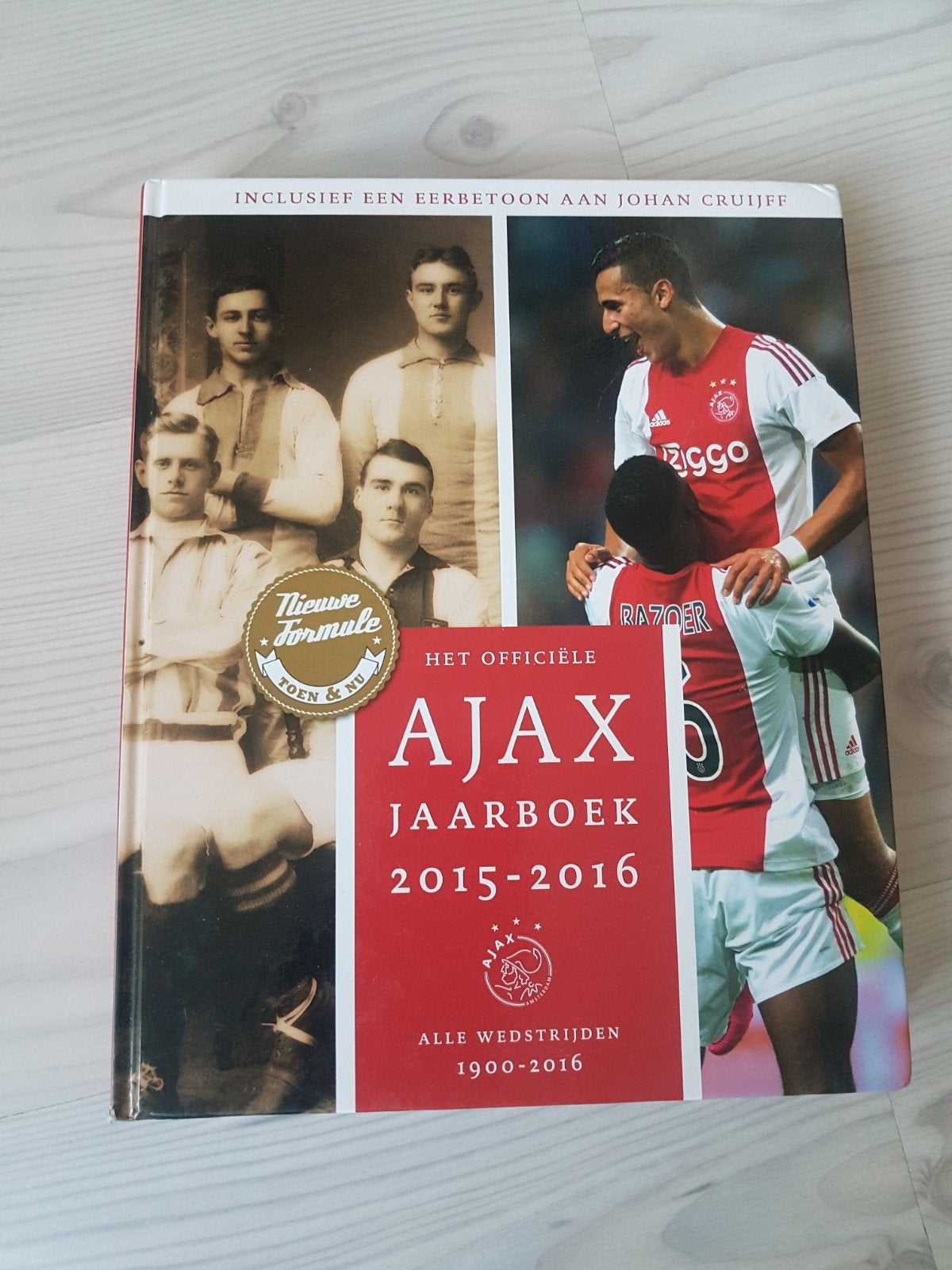Ajax jaarboek encyclopedie, Ophalen of Verzenden, Zo goed als nieuw, Ajax, Boek of Tijdschrift