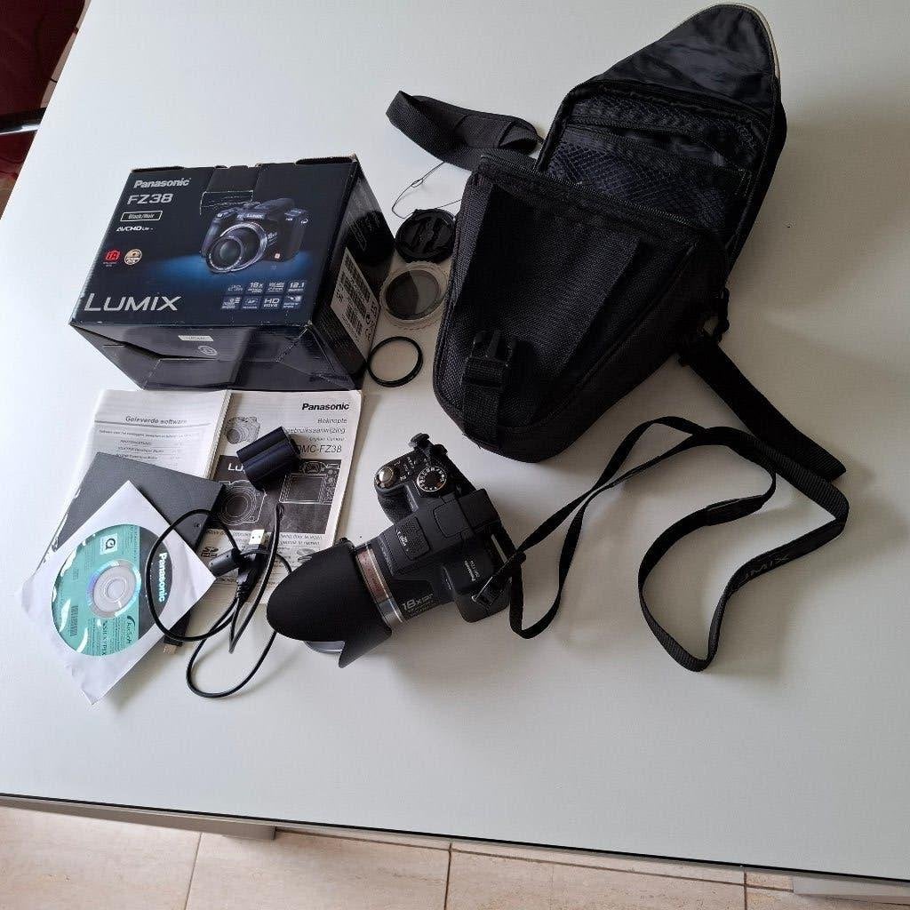 Panasonic Lumix FZ38 Compact Camera met Accessoires, Gebruikt, Compact, Ophalen of Verzenden, Overige Merken