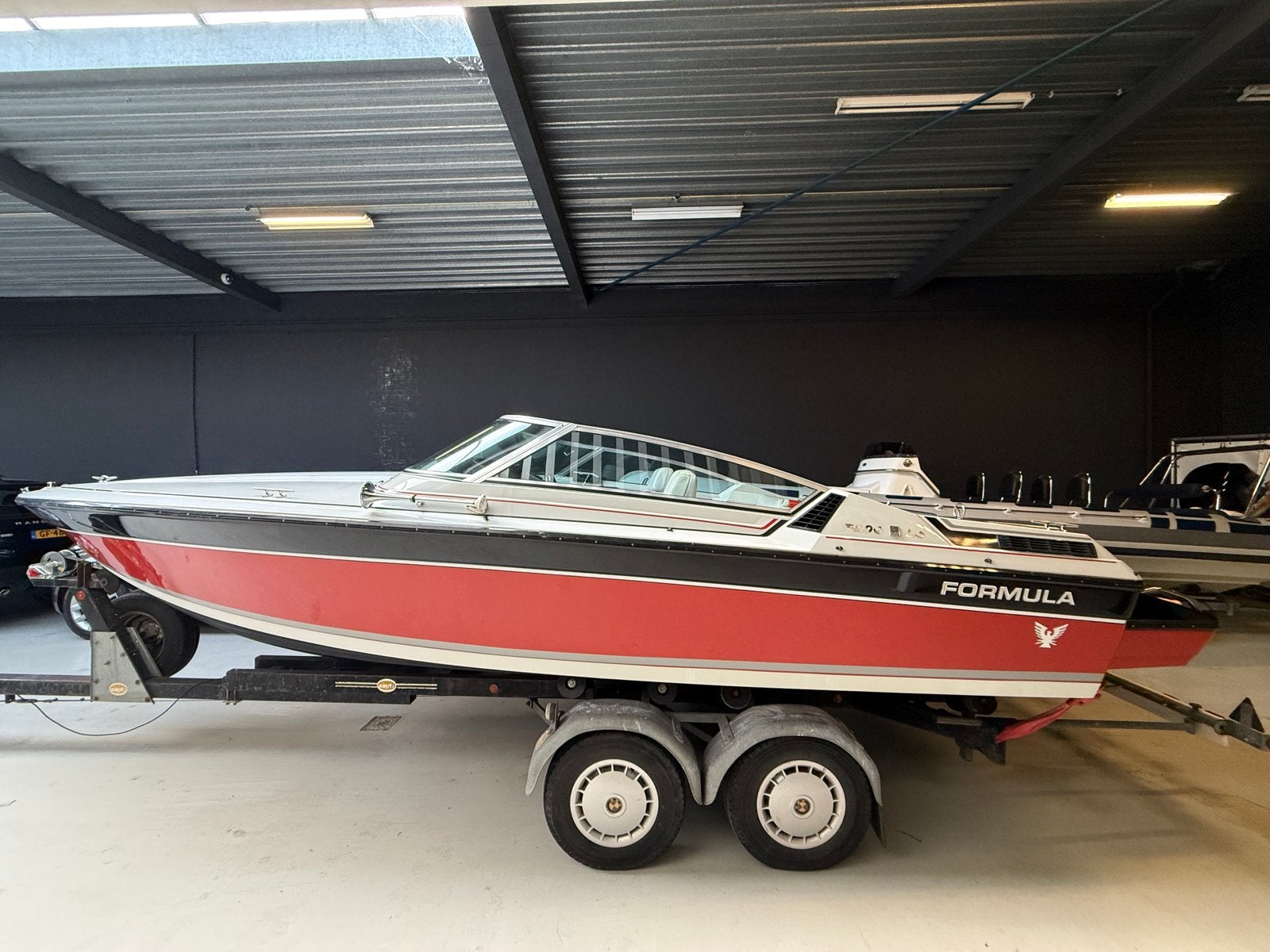 Formula 206 LS 433 vaaruren (in uitmuntende staat), Watersport en Boten, Overige merken, Kunststof, Binnenboordmotor, Benzine