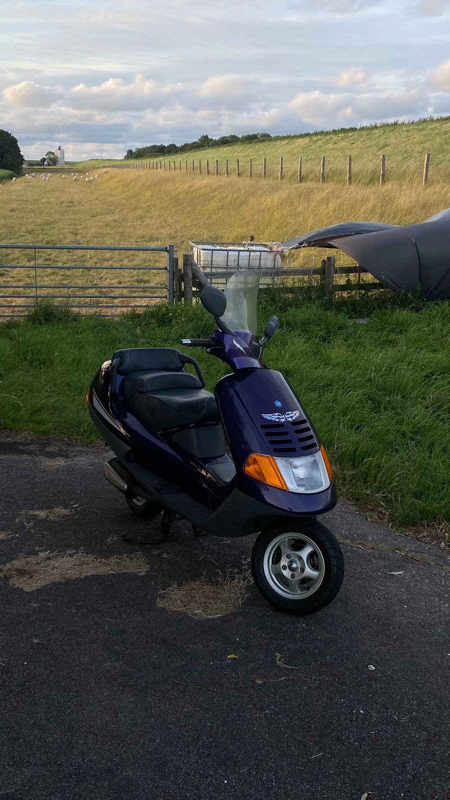 Piaggio hexagon 150cc DUITS, Ophalen, Tweetakt, Overige modellen, Zo goed als nieuw