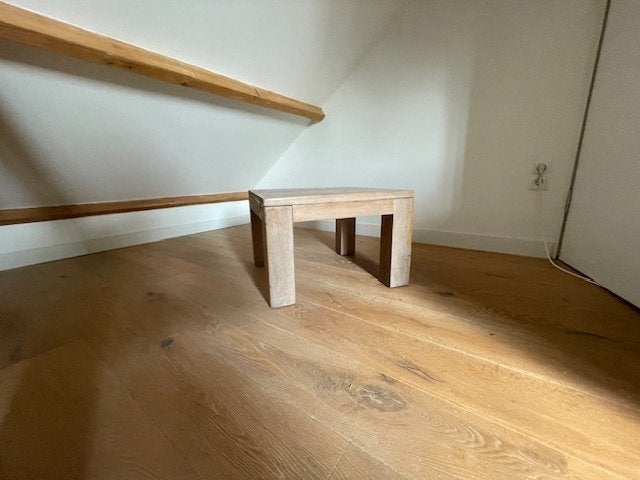 Houten bijzettafel - massief en robuust, Ophalen, Minder dan 45 cm, Minder dan 55 cm, Gebruikt