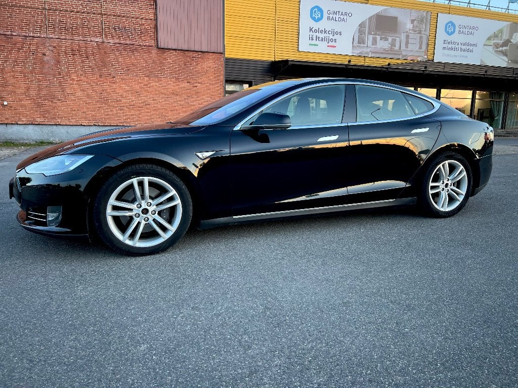 Tesla Model S | FREE SUPERCHARGING | 122.771 km| 1e eigenaar, Auto's, Automaat, Model S, Zwart, Leder