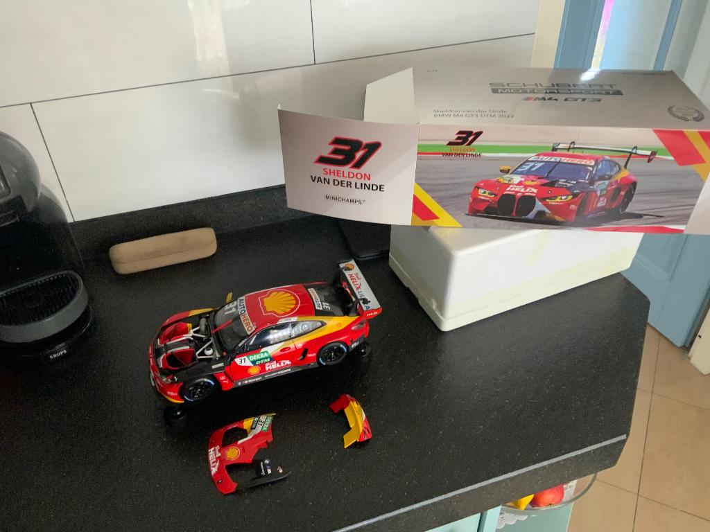 Minichamps BMW M4 gt3 DTM 2022, Ophalen of Verzenden, Zo goed als nieuw, Auto, MiniChamps