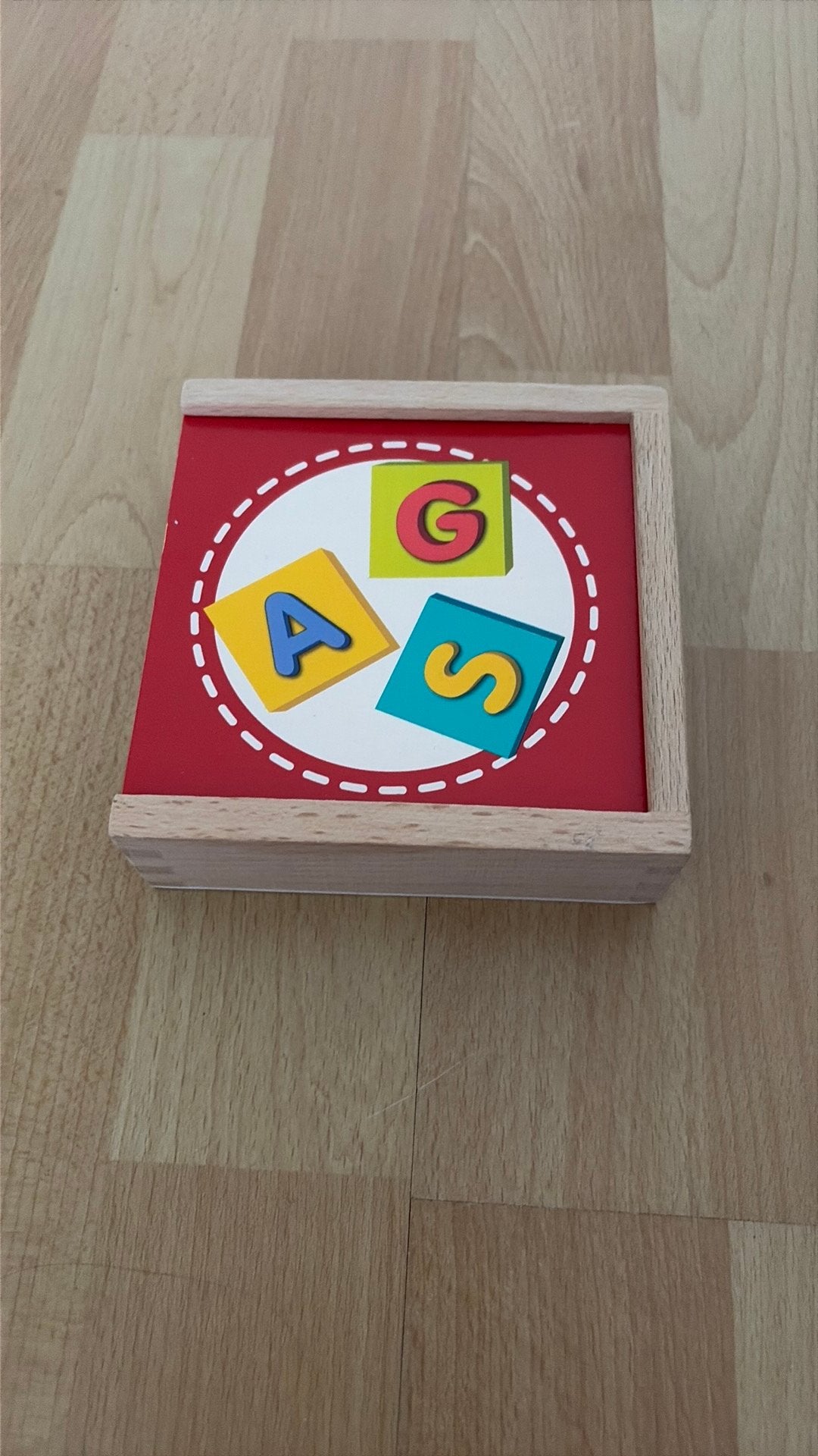 Houten letters, Ophalen of Verzenden, Zo goed als nieuw, Overige typen