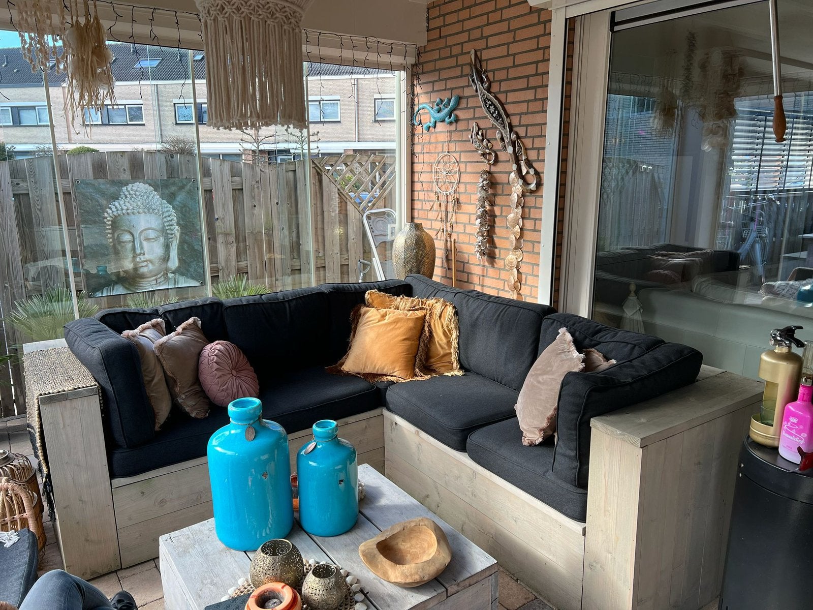 Steigerhouten hoekbank bijna nieuw 227x227 met dikke kussens, Ophalen, Gebruikt, Meer dan 8 zitplaatsen, Steigerhout