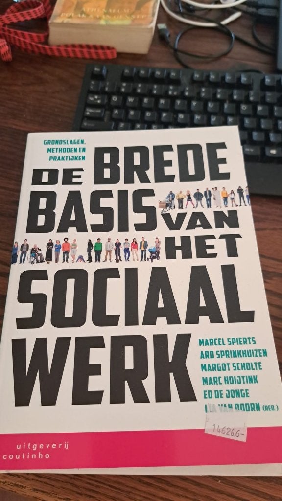 De brede basis van het sociaal werk, Ophalen of Verzenden, Beta, Zo goed als nieuw, HBO