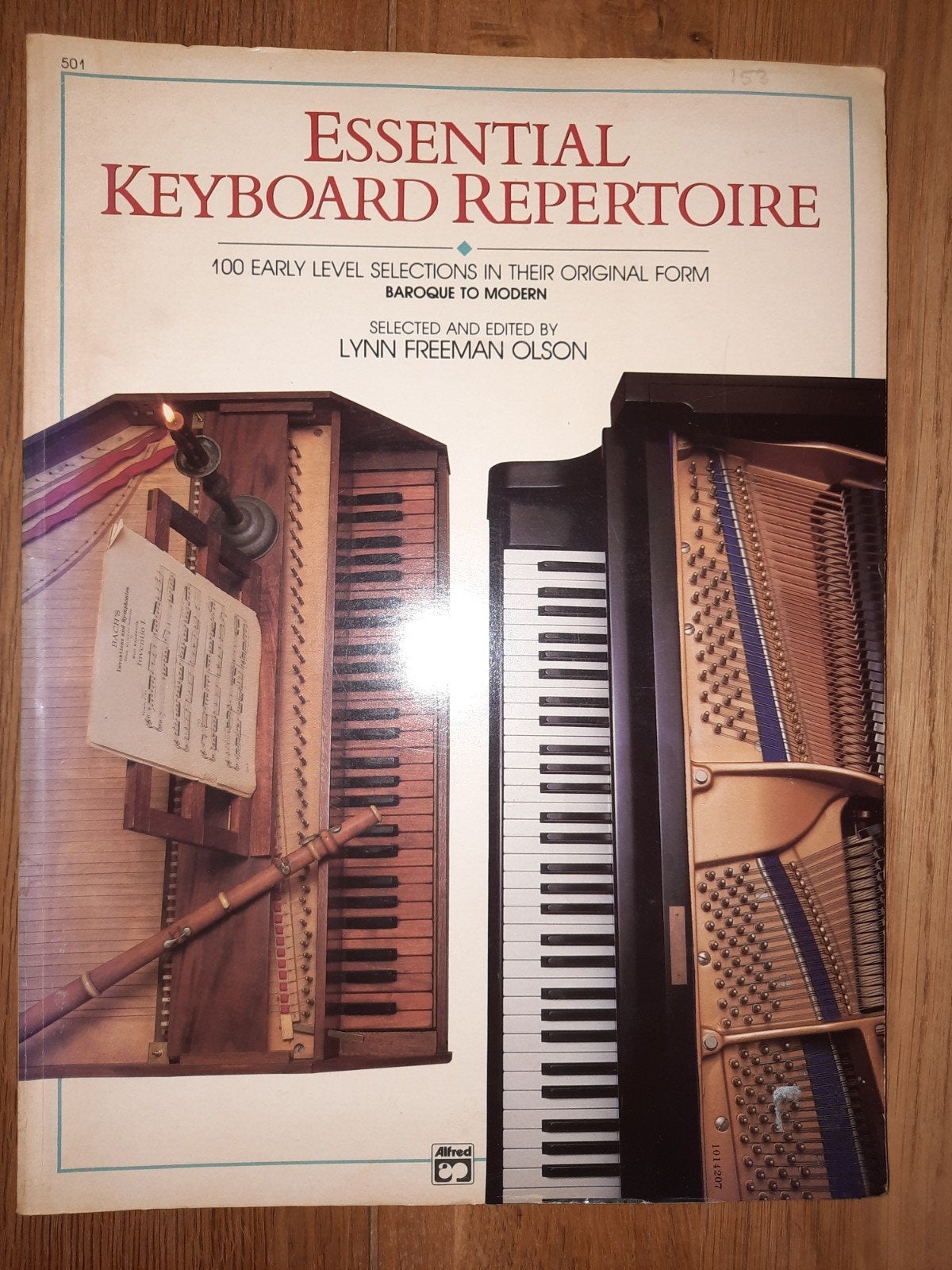 Piano: Essential keyboard repertoire- Baroque to Modern-100!, Muziek en Instrumenten, Gebruikt, Klassiek, Ophalen of Verzenden