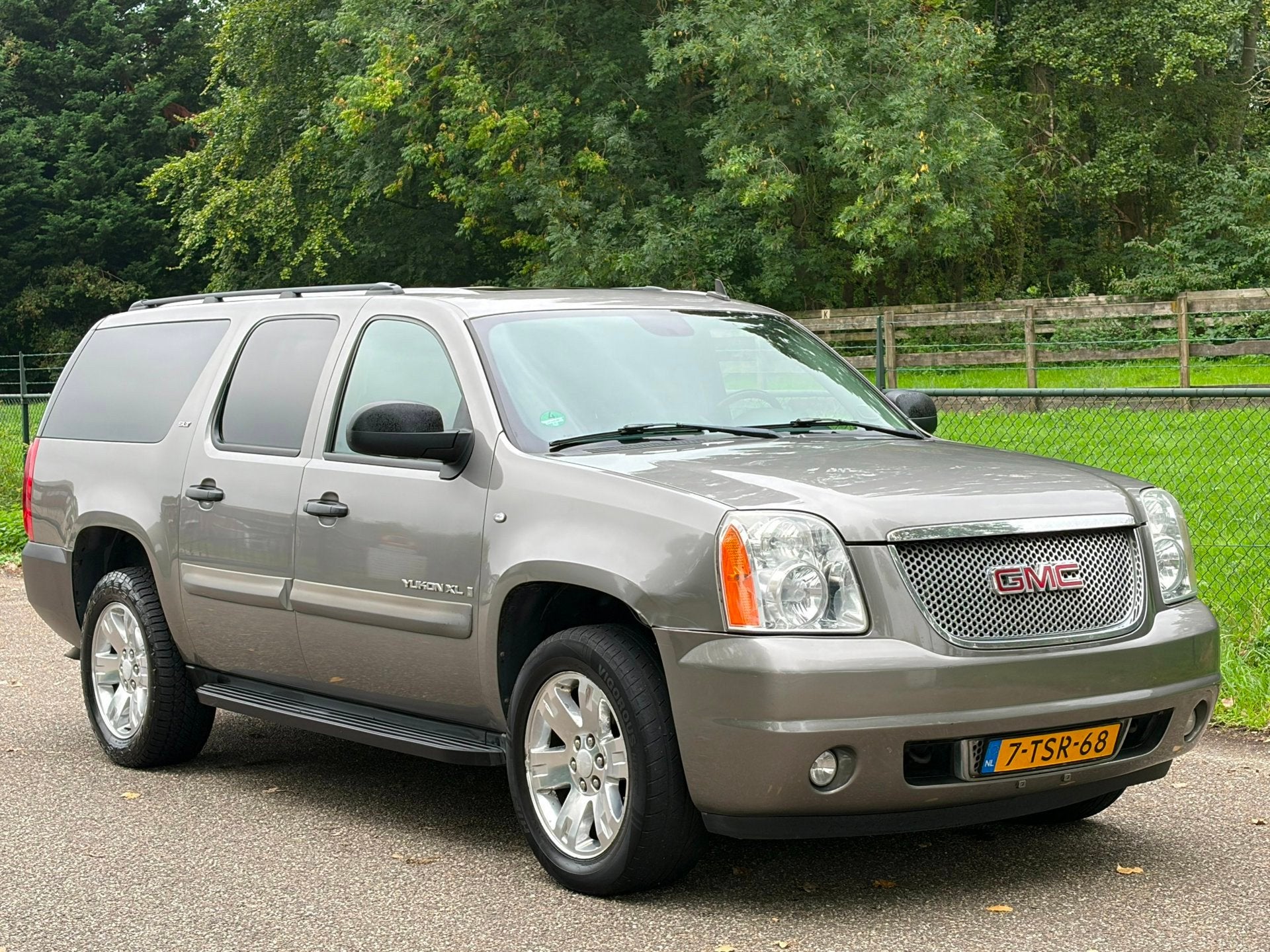 GMC YUKON XL SLE /V8/Trekhaak/Pano/, Automaat, Gebruikt, Overige carrosserieën, Bedrijf