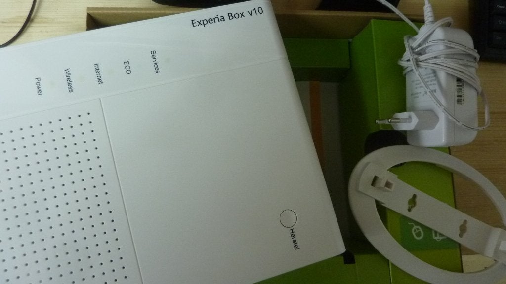 Experiabox V10 van KPN, Computers en Software, Routers en Modems, Verzenden, Gebruikt, Router met modem, KPN