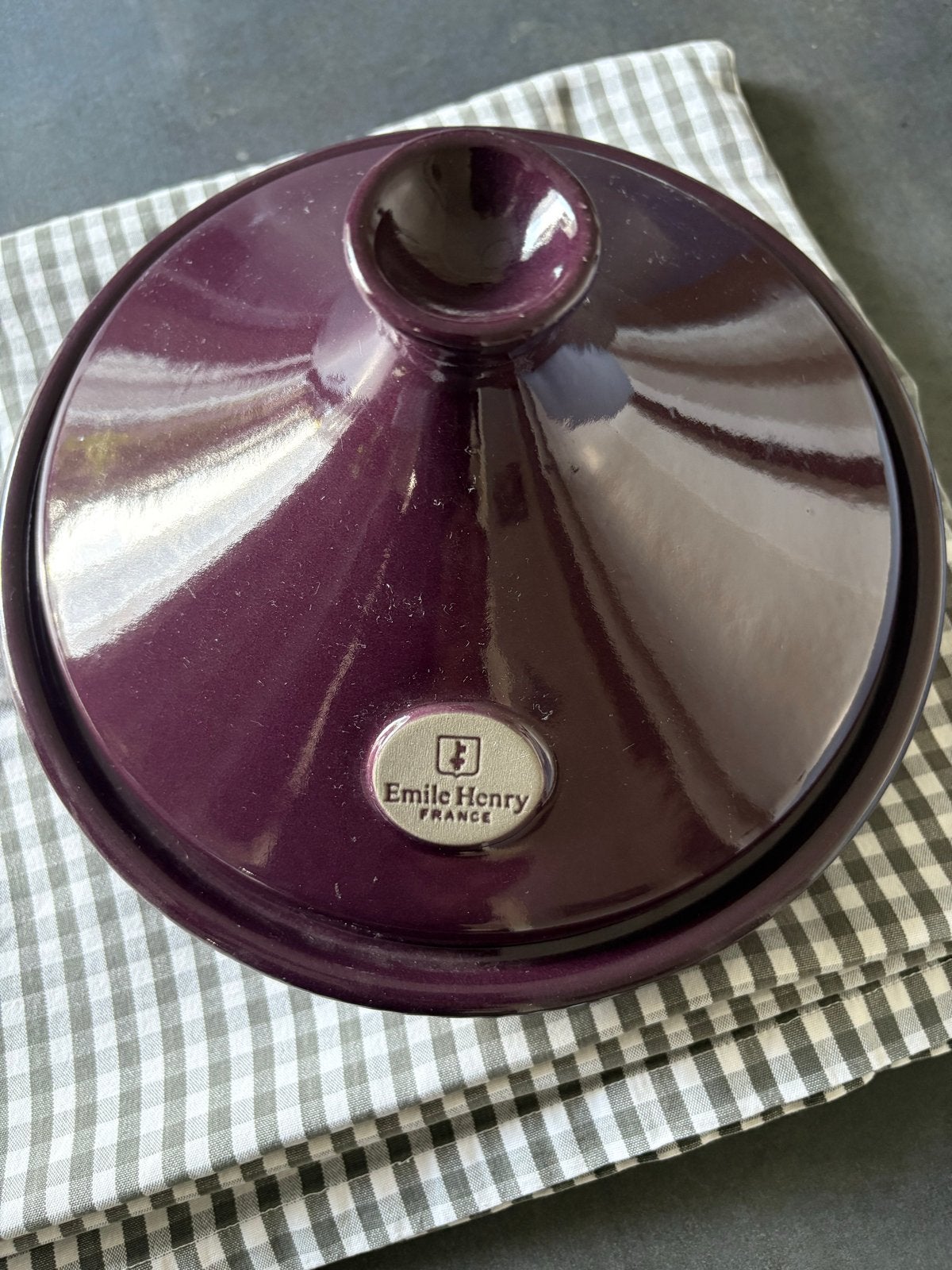 Emile Henry Tajine - Paars - 1.1L - nieuw ongebruikt, Met deksel, Tajine, Nieuw, Ophalen of Verzenden