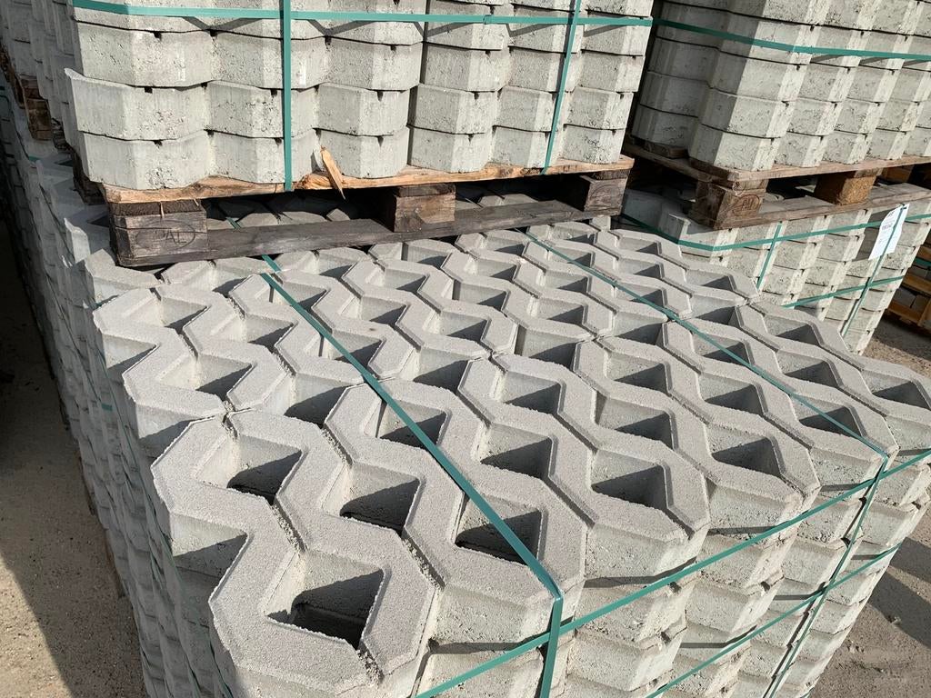 Grastegels Beton afwerking glad grassteen grasdal, Overige typen, Nieuw, Ophalen of Verzenden, 10 m² of meer