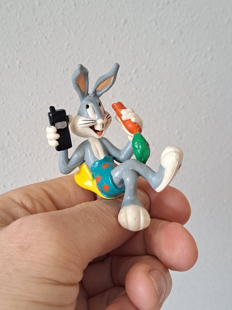Bugs Bunny Looney Tunes, Bullyland 1998, rubber 5x4x6cm, Ophalen of Verzenden, Looney Tunes, Gebruikt, Beeldje of Figuurtje