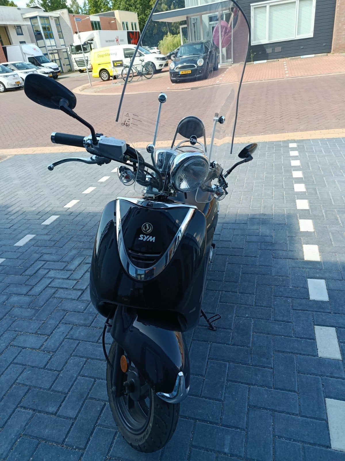 Sym Allo, Ophalen, Benzine, Allo