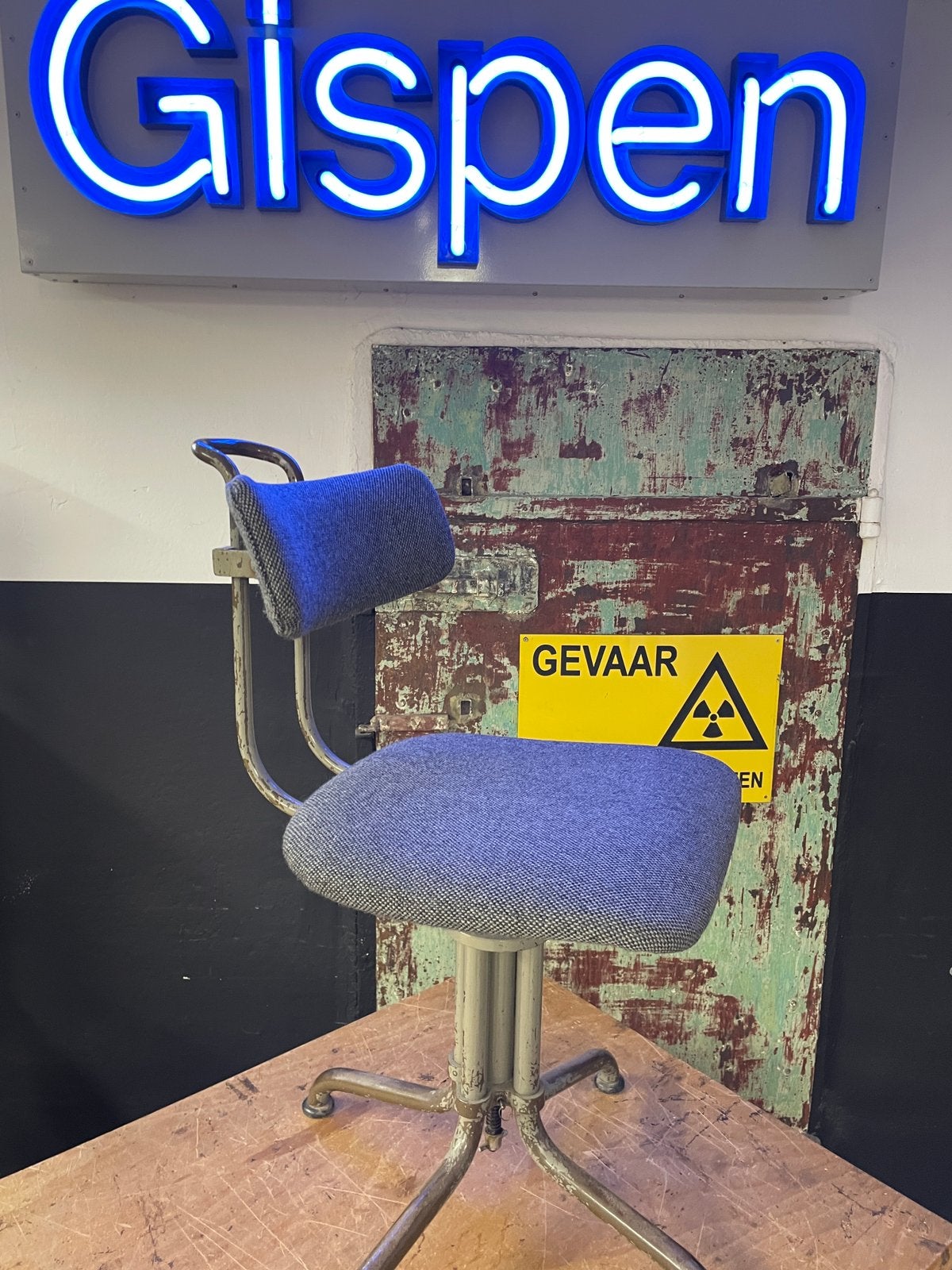 Gispen 353, Ophalen, Zo goed als nieuw, Grijs, Bureaustoel