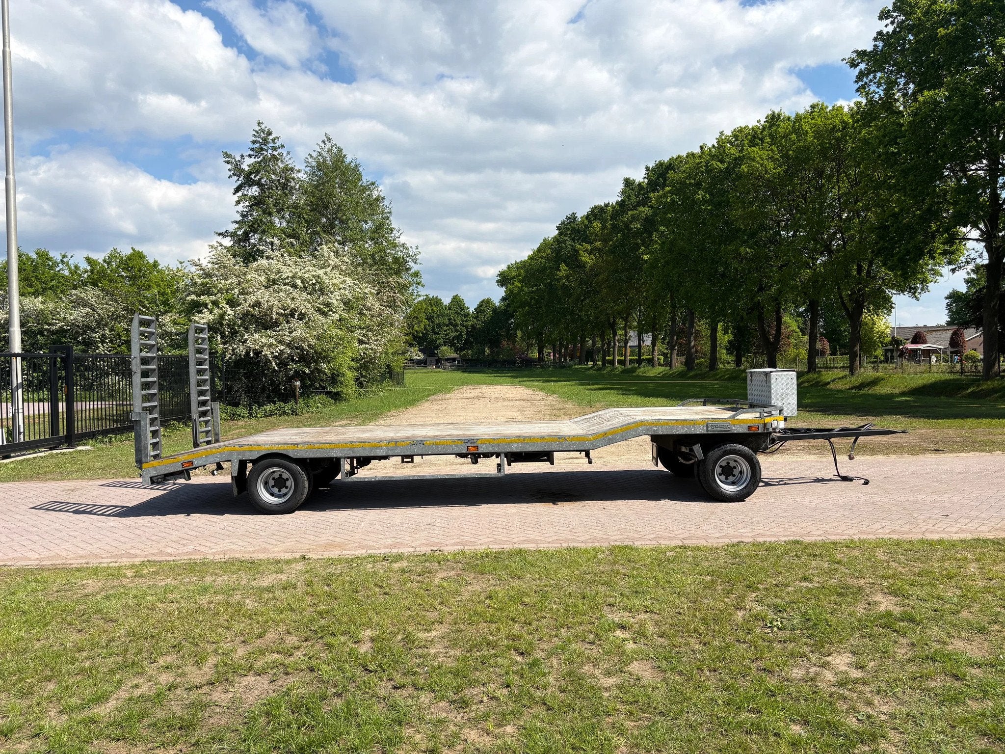 VELDHUIZEN HS 52-9 Aanhanger schamelwagen 8 ton (bj 2010), Overige brandstoffen, Bedrijf, Aanhangers en Opleggers, Te koop