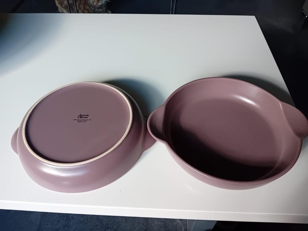 2 Jamie Oliver Ovenschalen Rond - Vaatwasserbestendig, Ophalen of Verzenden, Zo goed als nieuw, Overige stijlen
