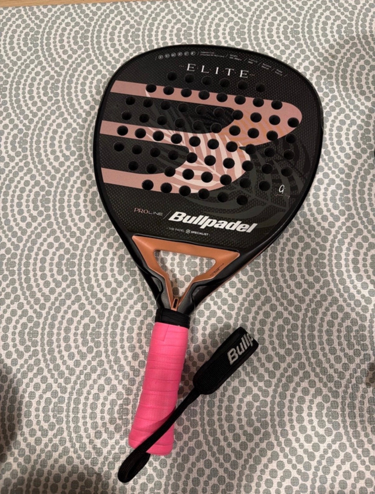 Bullpadel Elite W 2024 Padel Racket - Zo goed als nieuw, Sport en Fitness, Ophalen of Verzenden, Zo goed als nieuw, Padelracket