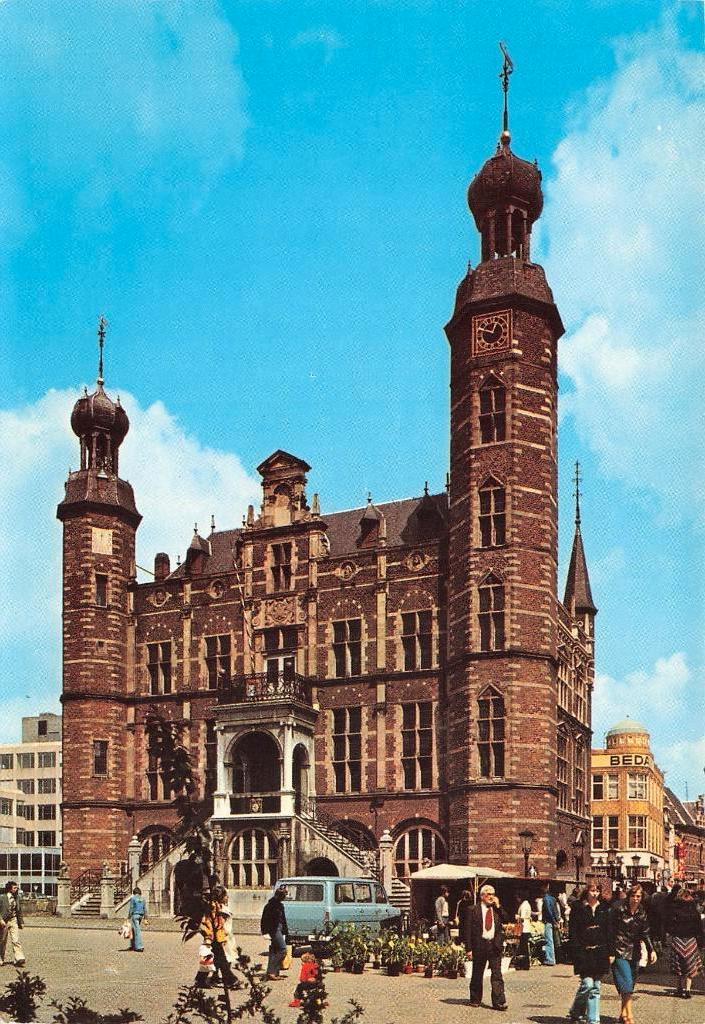 Venlo, Stadhuis, Ophalen of Verzenden, 1980 tot heden, Gelopen, Limburg