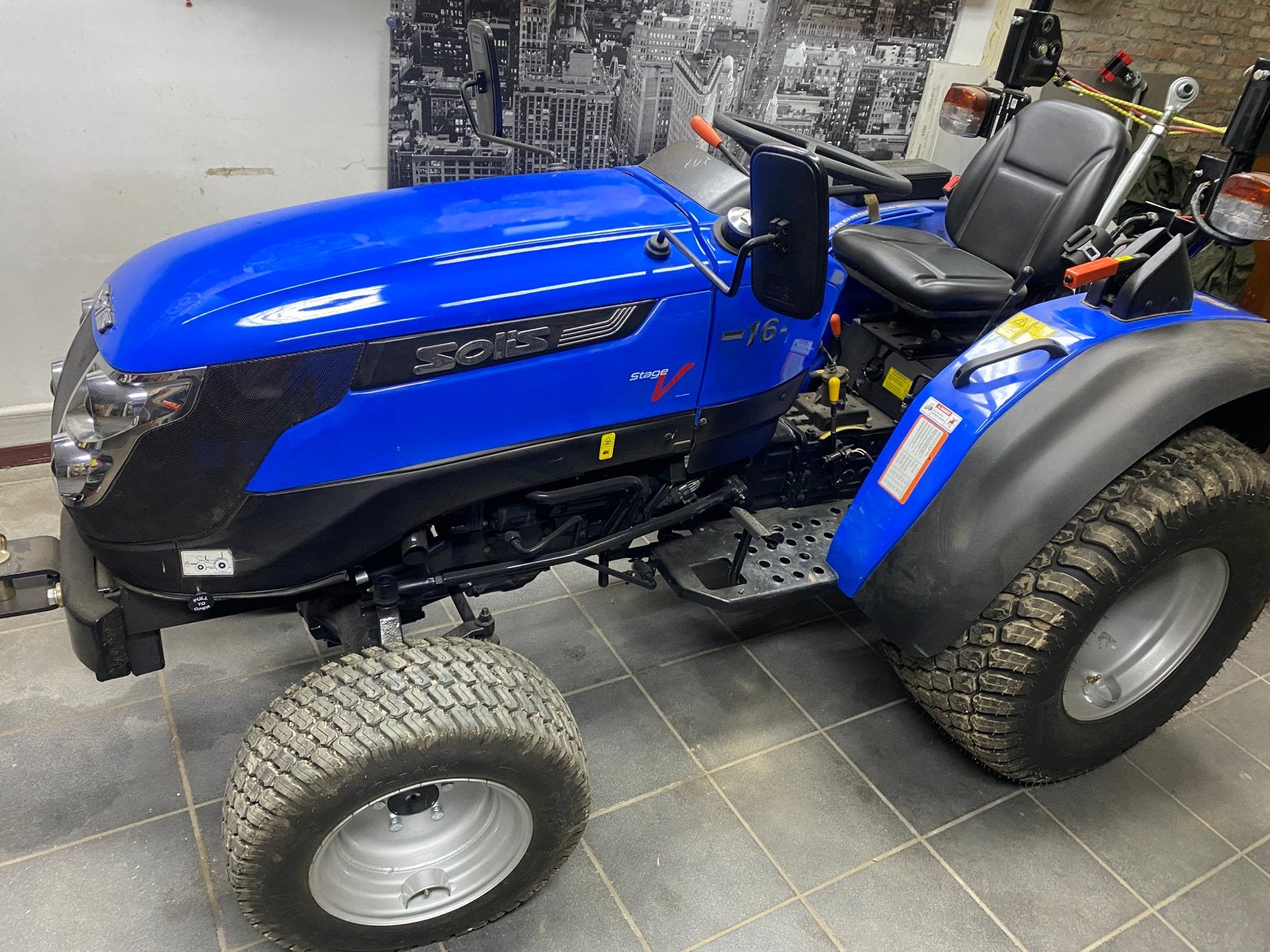 Solis 16 Tracktor 2023 nw gekocht, Gebruikt, Tot 2500, Tot 80 Pk, Ophalen
