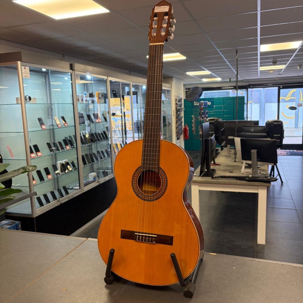 Raimundo 106 Akoestische Gitaar, Muziek en Instrumenten, Flex Ltd., Zo goed als nieuw, https://flex.com/contact-us, Nobelstraat 10, 5807 GA Oostrum LB, Limburg, Nederland