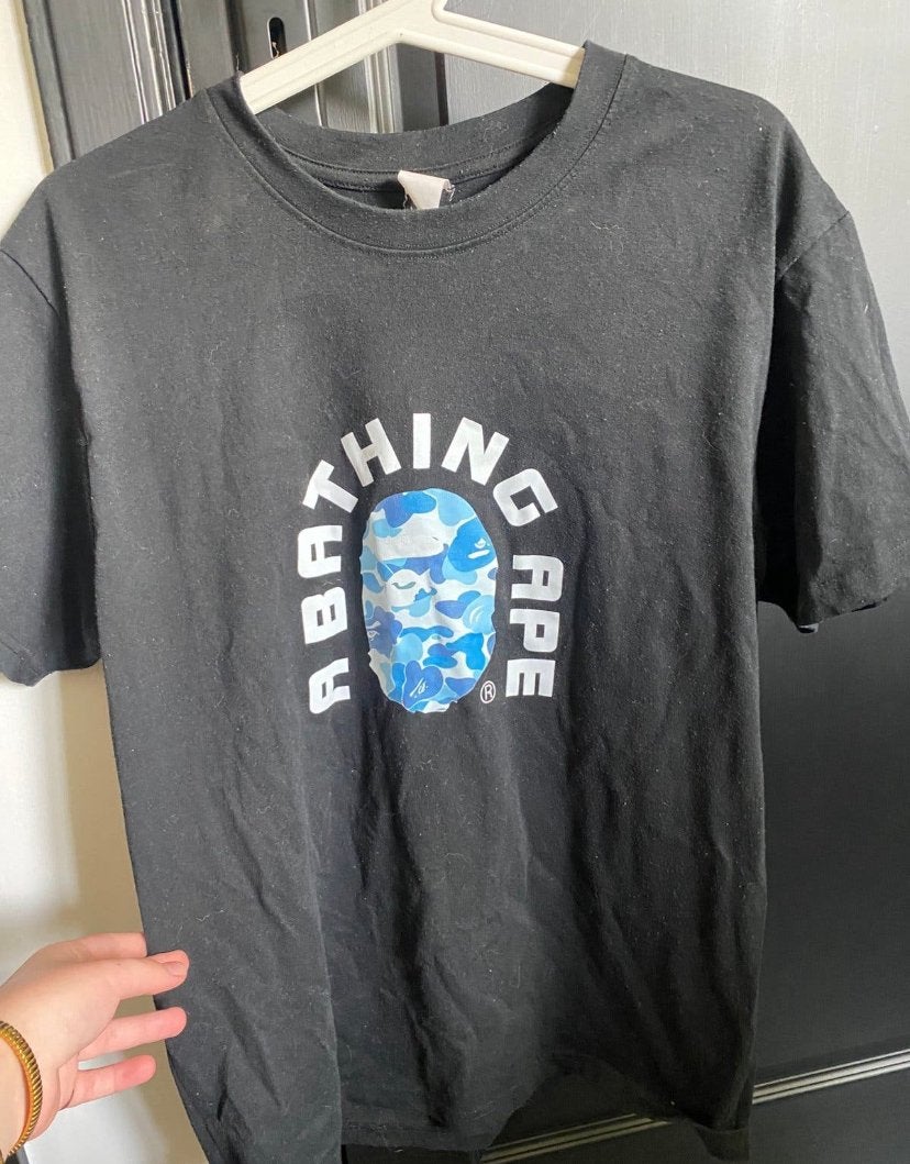 shirtje met a bathing ape (BAPE) erop, Verzenden, Zo goed als nieuw, Maat 48/50 (M), Zwart
