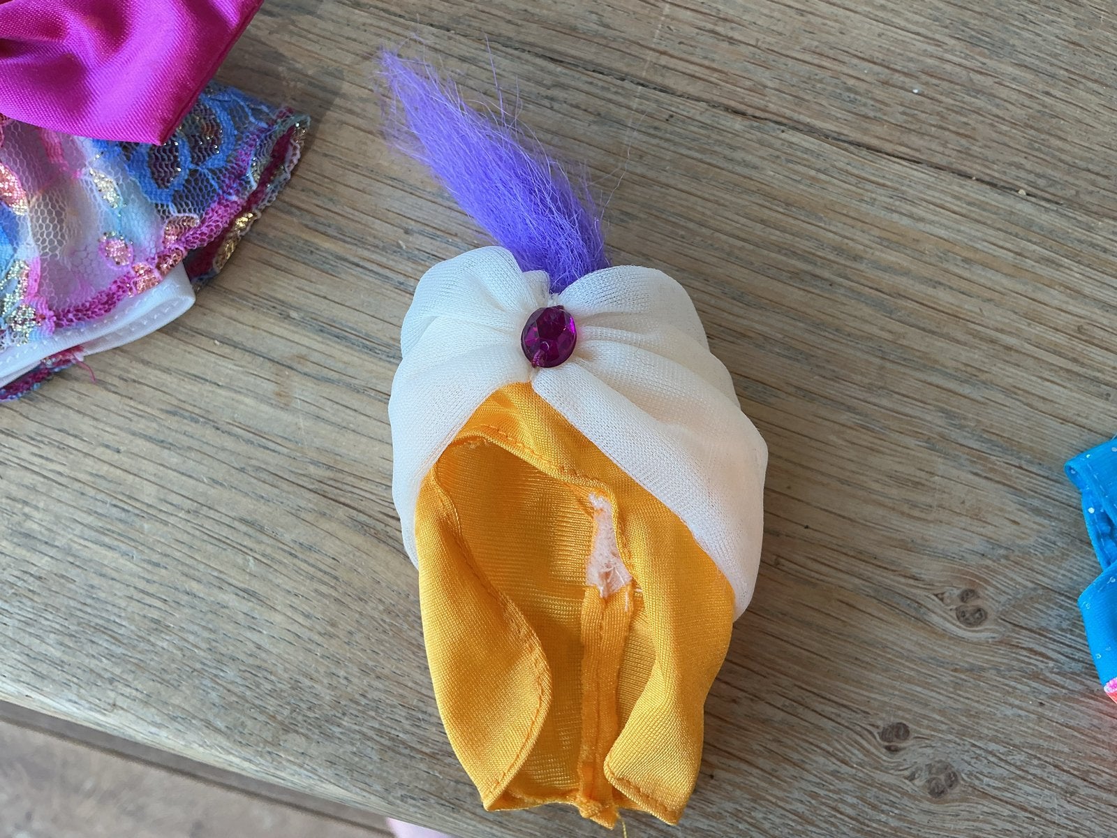 Vintage Aladdin poppenhoedje, Ophalen of Verzenden, Gebruikt, Overige typen