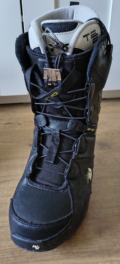 ThirtyTwo STW snowboardboots (maat 42/43) + draagtas, Ophalen, Gebruikt, Schoenen