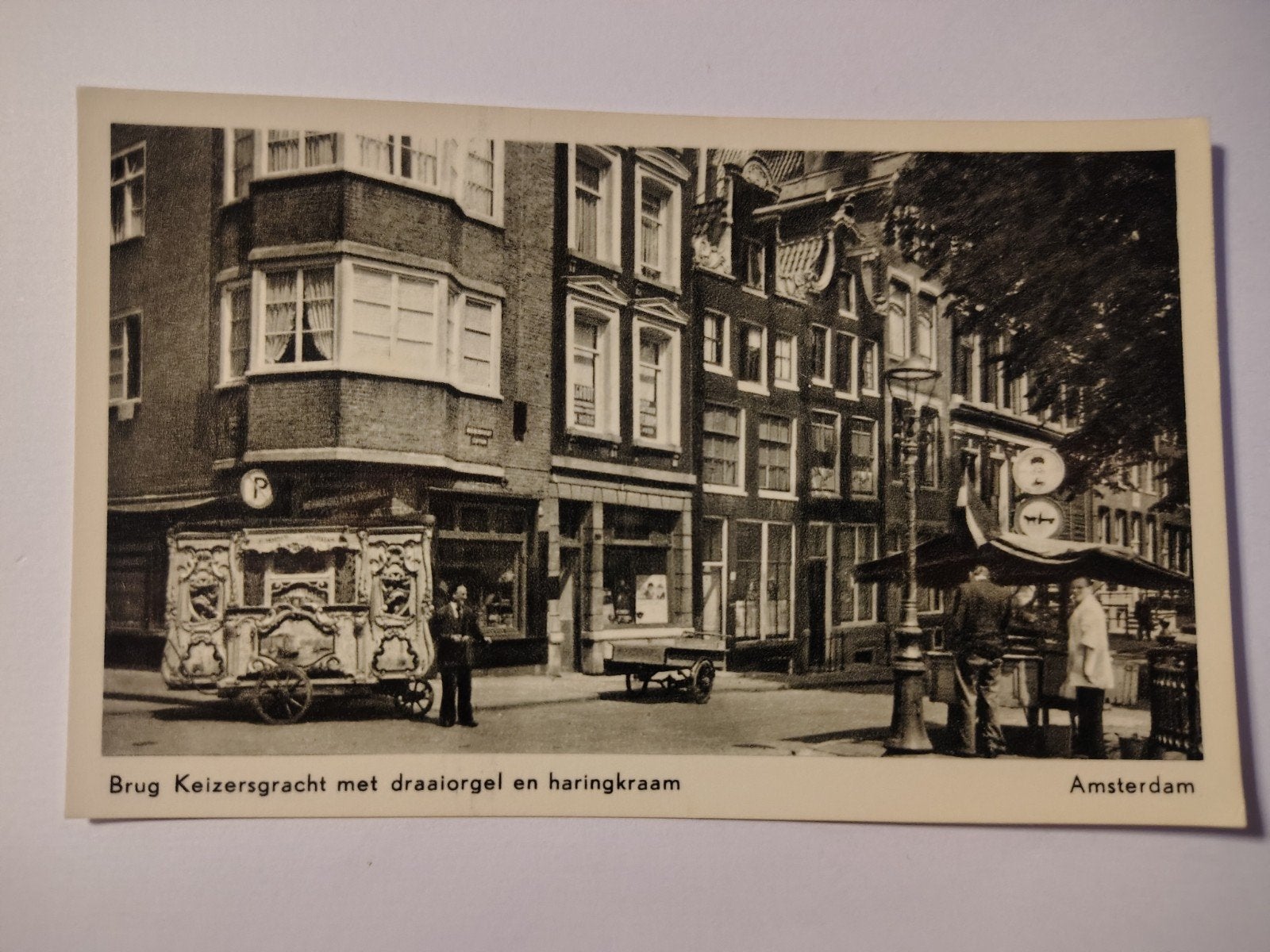 Amsterdam Brug Keizersgracht met draaiorgel en haringkraam, Ophalen of Verzenden, Noord-Holland