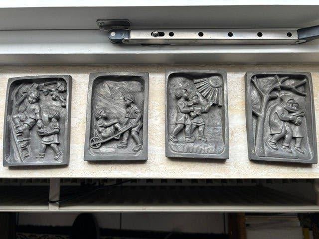 Wanddecoratie 4 seizoenen, Ophalen