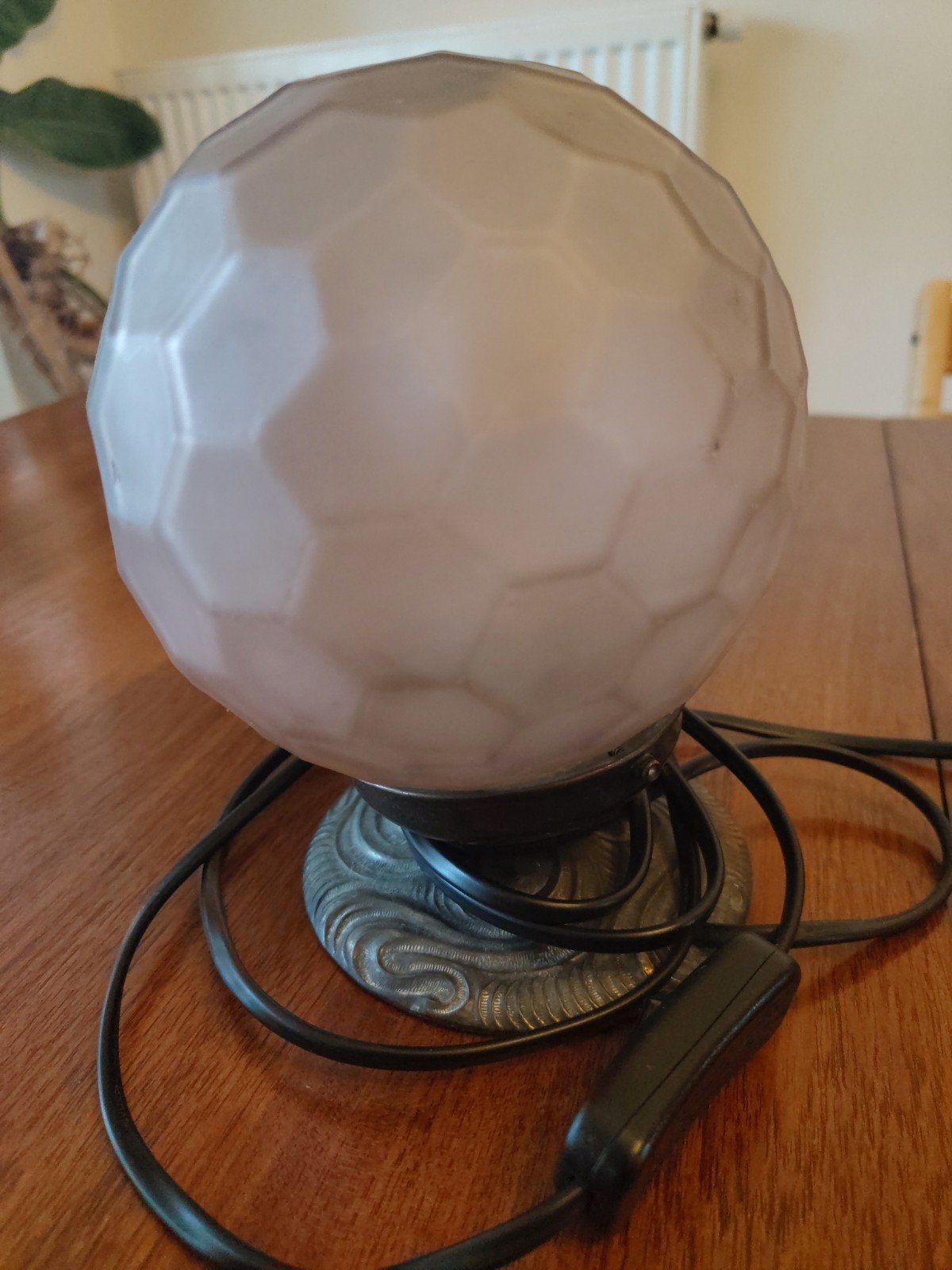 Vintage art deco tafellamp met nieuw snoer, Huis en Inrichting, Lampen | Tafellampen, Ophalen, Gebruikt, Art deco, Met schakelaar