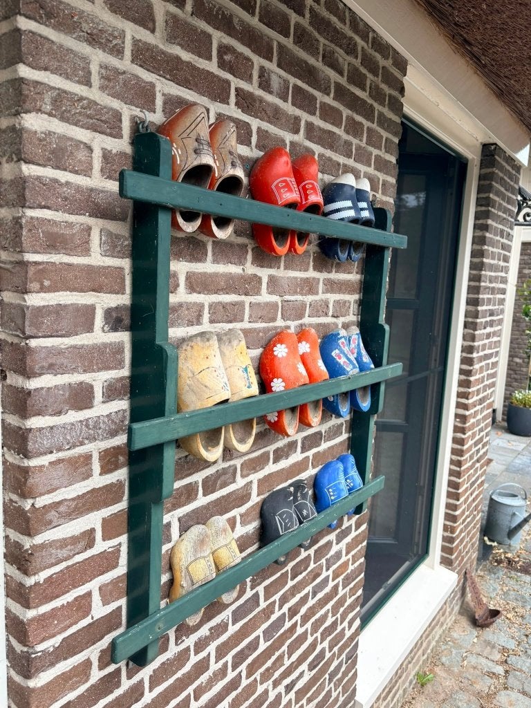 Klompenrek met klompen, Ophalen, Gebruikt
