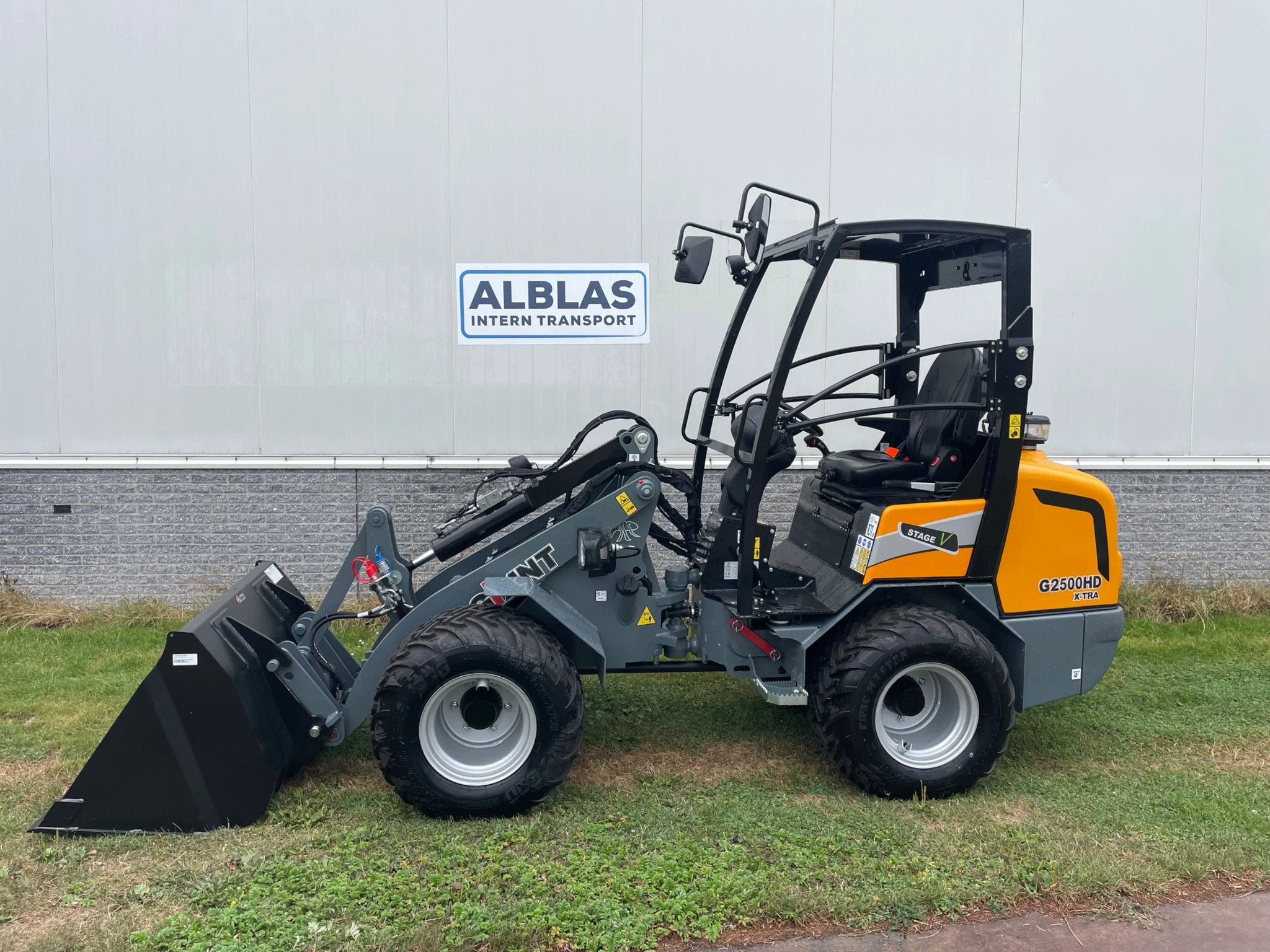 Giant G2500HD Xtra kniklader NIEUW! (bj 2026), Tobroco, Info@alblasinterntransport.nl, Heulweg 44
2295 KG  KWINTSHEUL, NL, Wiellader of Shovel