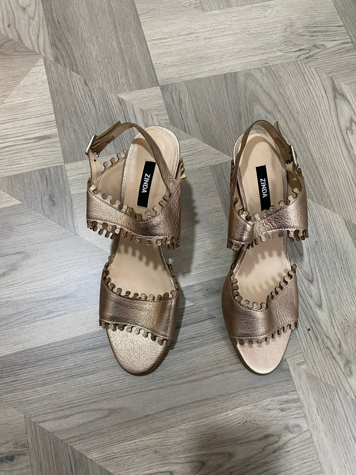 Leren roze gouden sandalen, Kleding | Dames, Schoenen, Verzenden, Nieuw, Roze, Sandalen of Muiltjes