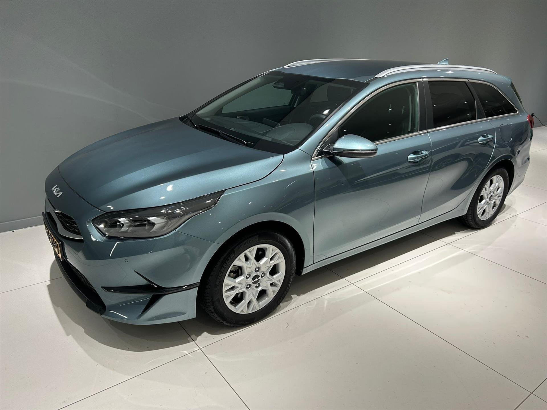 KIA Ceed Sw 1.0 T-GDi 100pk DynamicPlusLine Priv Lease v.a, Auto's, Voorwielaandrijving, 12 maanden, Lichtsensor, Gebruikt