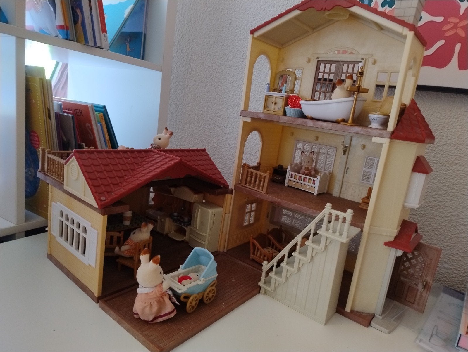 Sylvanian Families Landhuis met meubels en 7 konijntjes