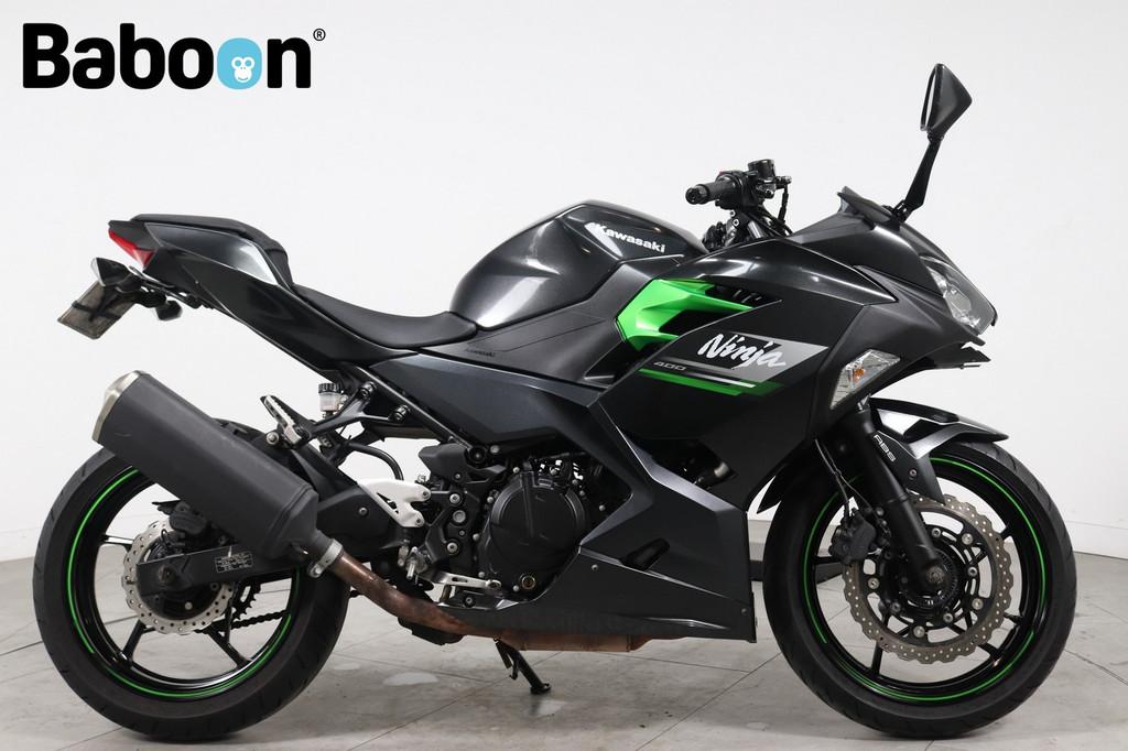Kawasaki Ninja 400 (bj 2022), Kawasaki, 399 cc, Toermotor, ABS