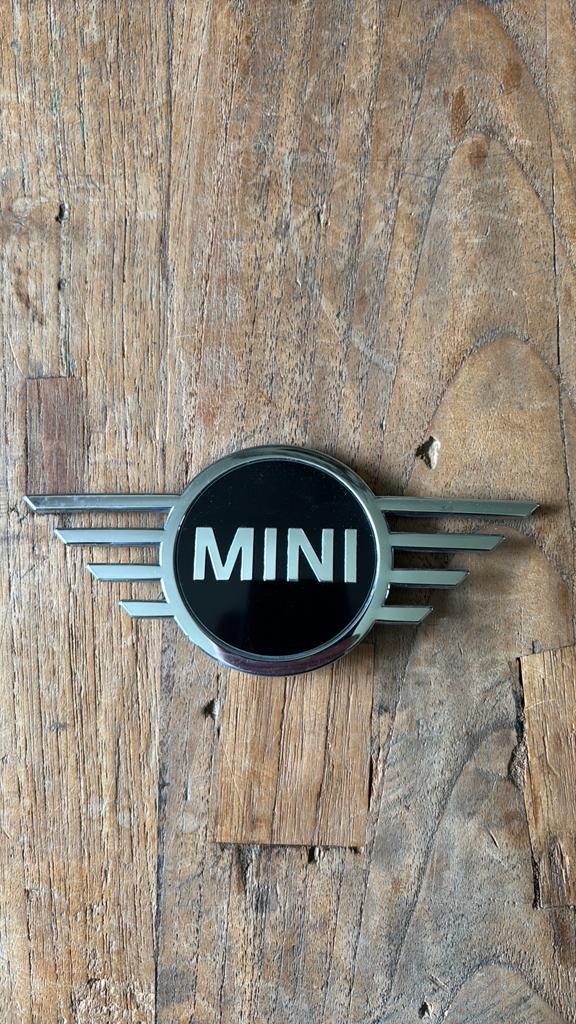 MOOI MINI LOGO EMBLEEM, Ophalen of Verzenden