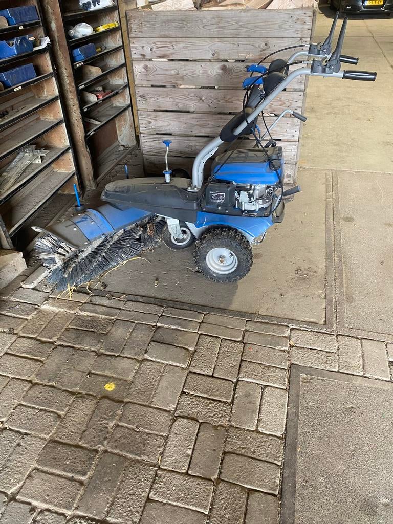 Veegmachine - Krachtige Reiniging voor Buiten, Ophalen of Verzenden, Gebruikt