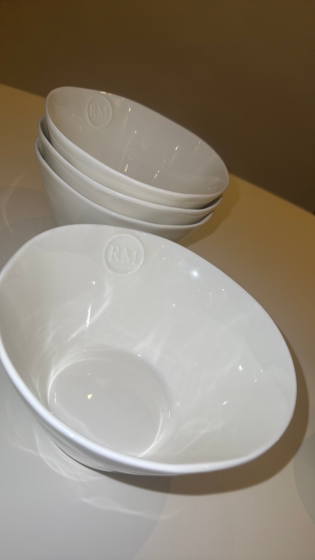 RIVIERA MAISON PORTOFINO BOWL WIT L (4 stuks), Ophalen of Verzenden, Zo goed als nieuw, Overige stijlen, Kom(men)