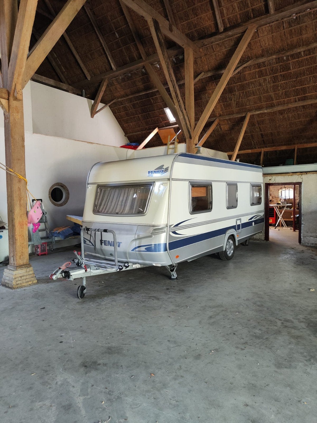 Fendt Saphir 510TK , stapelbed, Caravans en Kamperen, Caravans, Rondzit, Dwarsbed, Particulier, Fendt