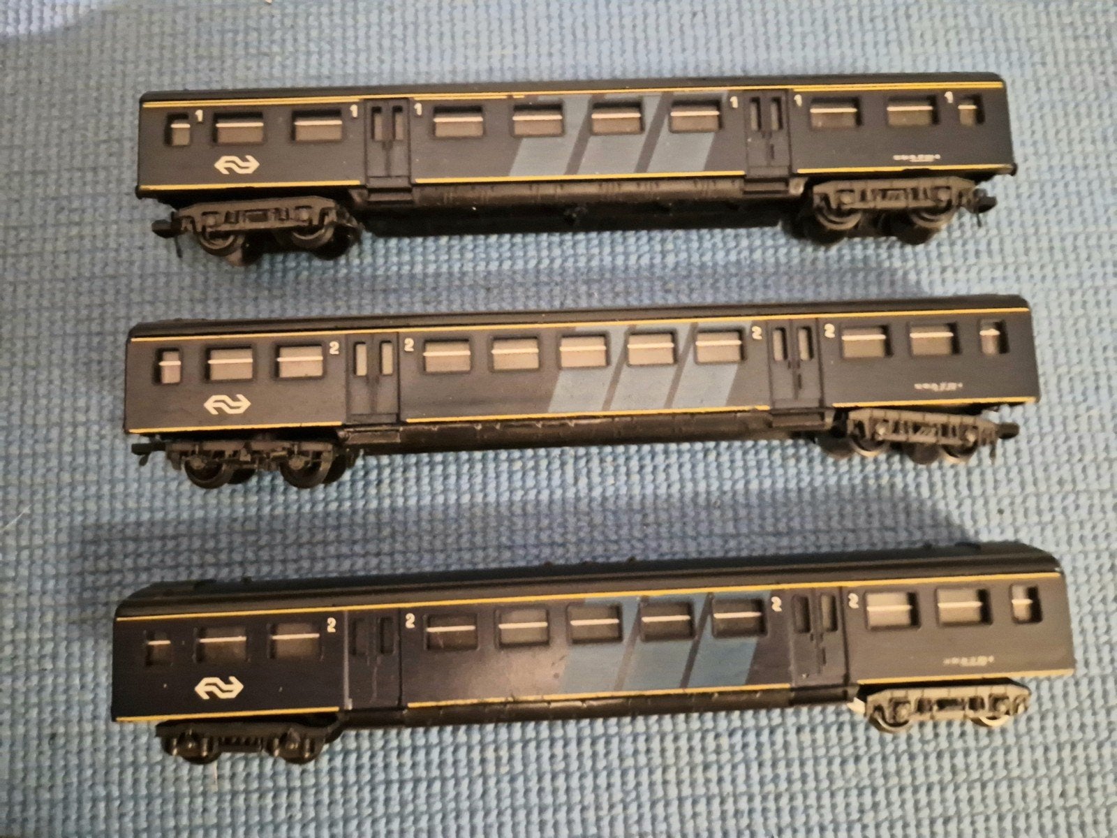 Lima ett van 3 NS rijtuigen - modeltrein wagons, Hobby en Vrije tijd, Overige merken, Gebruikt, Gelijkstroom of Wisselstroom, Wagon
