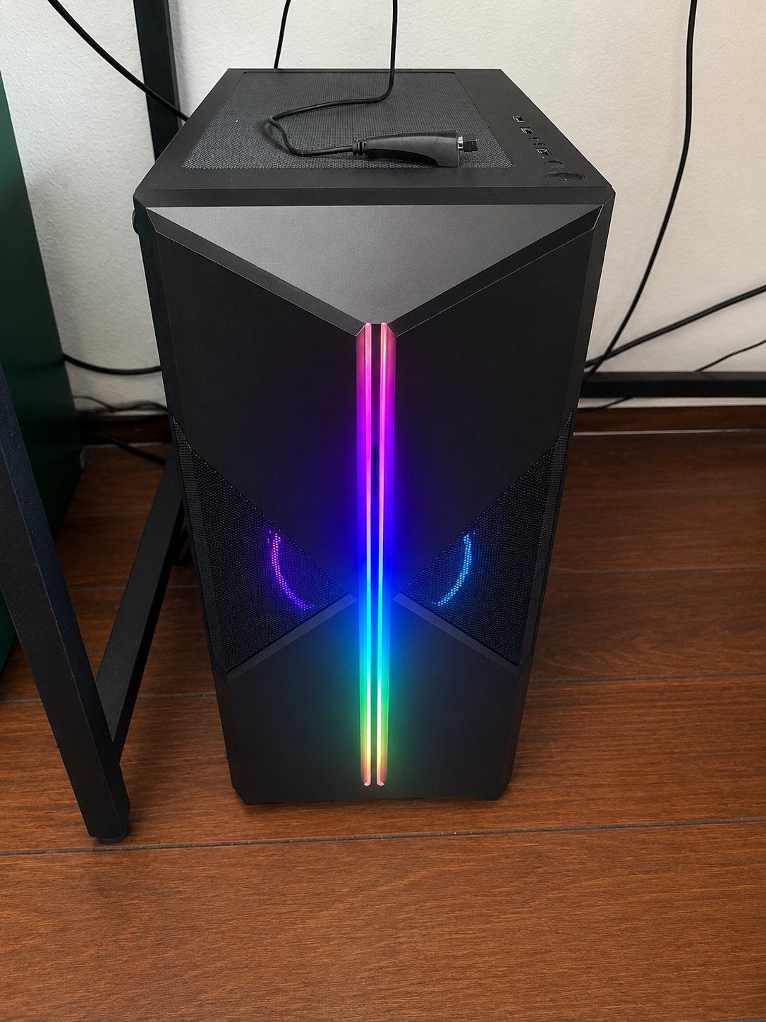 Gaming PC AMD Ryzen 5 RX 7600 16GB RAM + 1080p Monitor, Ophalen, Zo goed als nieuw, Gaming, SSD