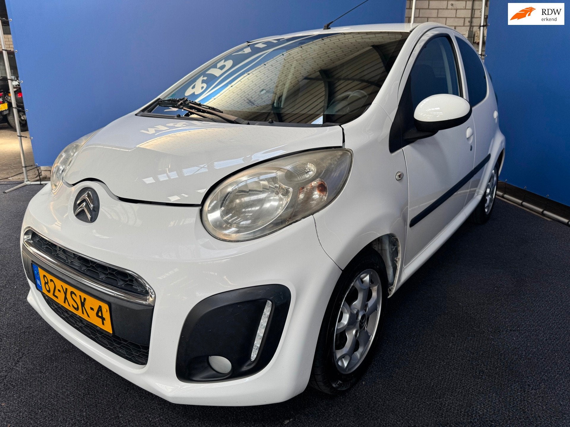 Citroen C1 1.0 First Edition Nieuwe APK, Euro 5, Stof, Gebruikt, Emergency brake assist