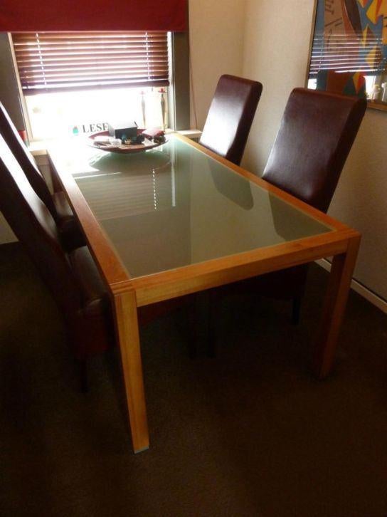 Solide hardhouten eettafel met glazen blad, Ophalen, Glas, Gebruikt, 50 tot 100 cm