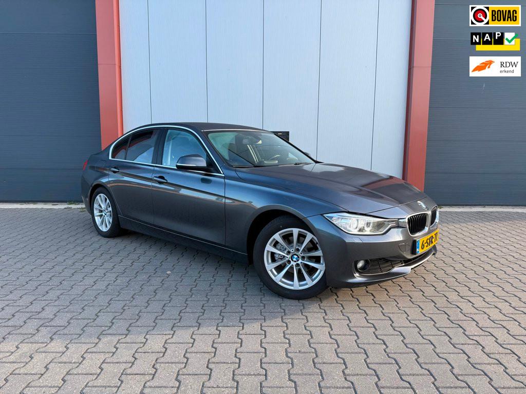 BMW 3-serie 320i EfficientDynamics Edition Business, Gebruikt, 4 cilinders, Handgeschakeld, 19 km/l