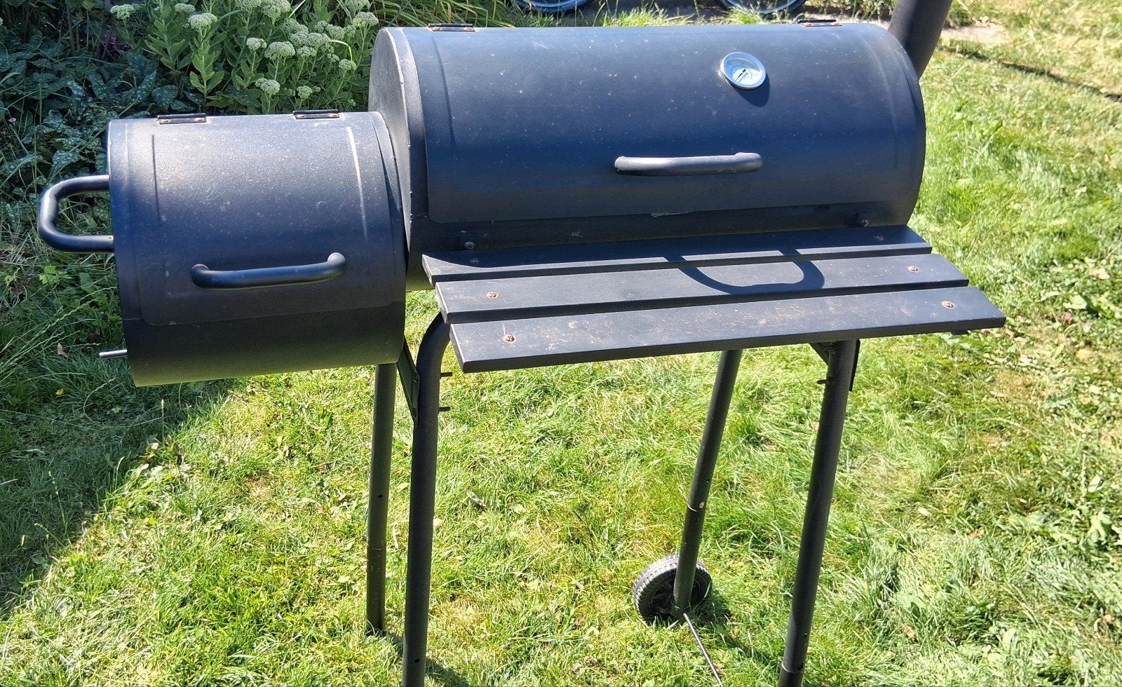 Grote BBQ Smoker met thermometer en wielen, Tuin en Terras, Ophalen, Gebruikt