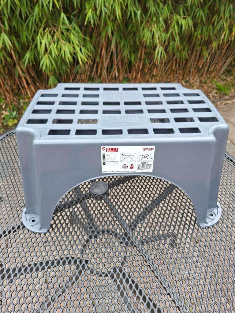 Fiamma Step Opstapje voor Caravan/Camper - Grijs, Caravans en Kamperen, Ophalen of Verzenden, Zo goed als nieuw