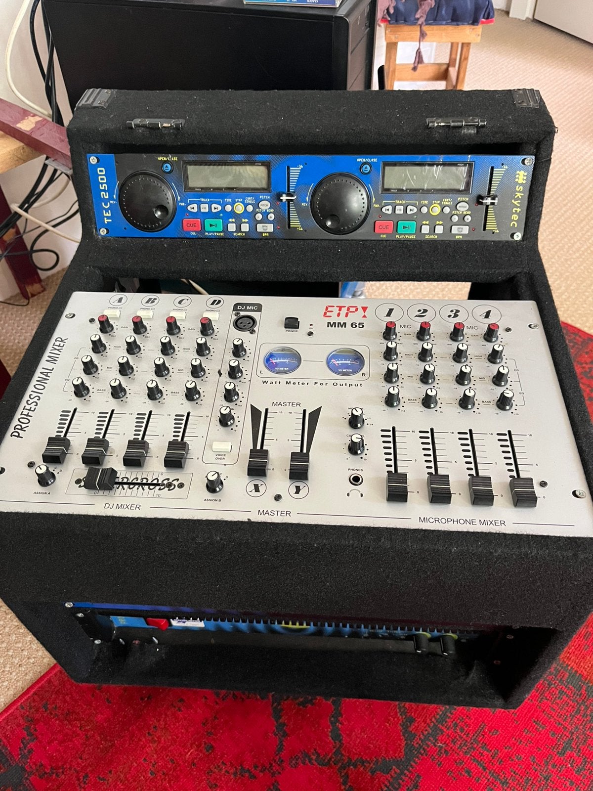 Dj mixer, Ophalen of Verzenden, Gebruikt, 5 tot 10 kanalen