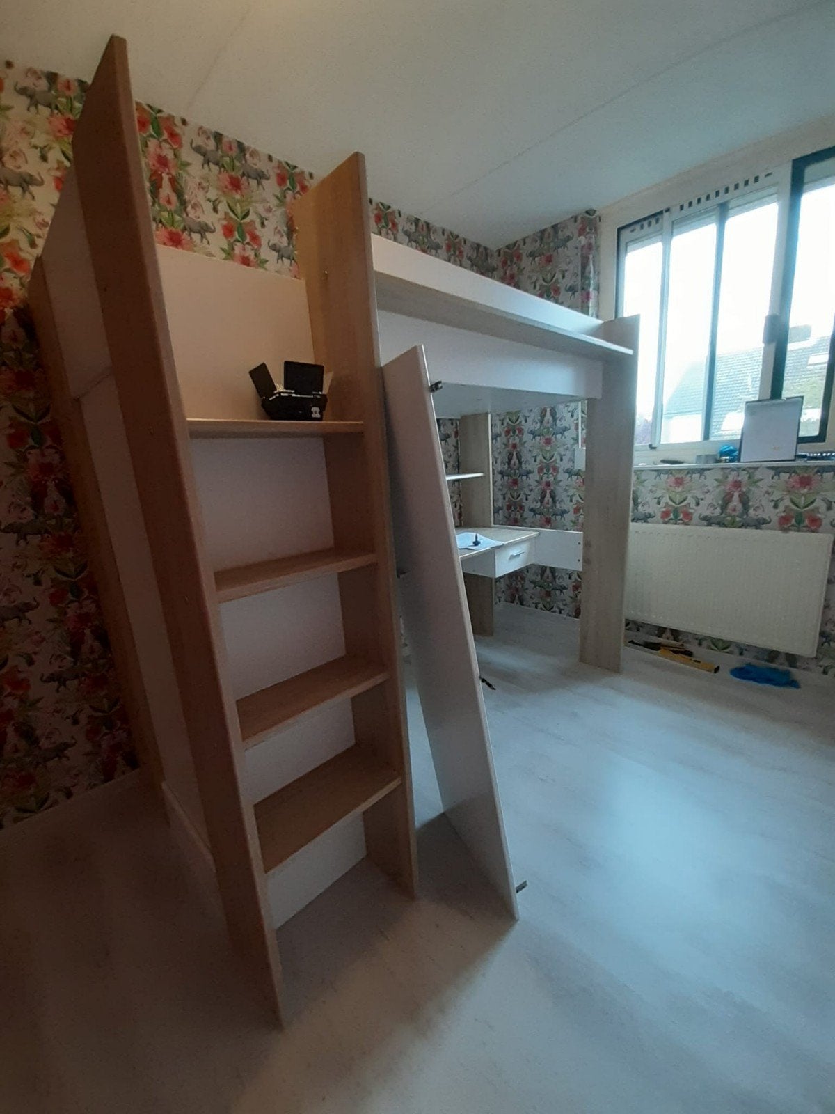 kinderkamer Hoogslaper kast kompleet, Ophalen, Eenpersoons, Zo goed als nieuw, 90 cm