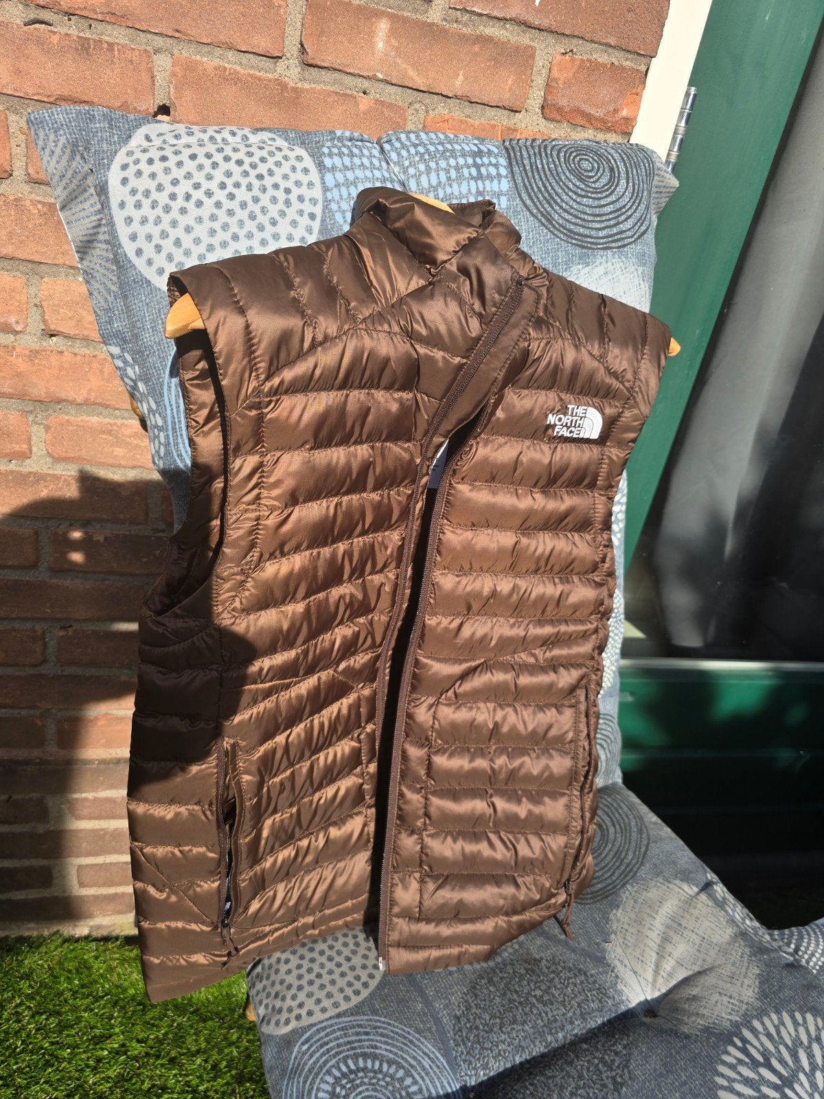The North Face Bodywarmer Bruin Maat XS, Kleding | Heren, Bodywarmers, Bruin, Ophalen of Verzenden, Zo goed als nieuw, The North Face
